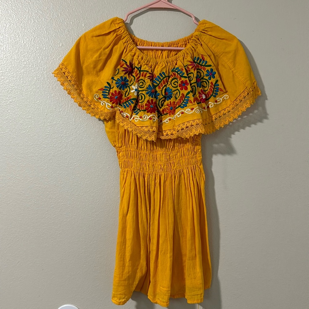 Cinco de mayo mustard top